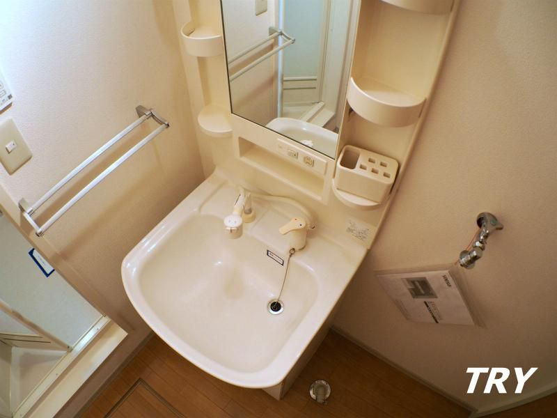 �y���ʏ��z�@