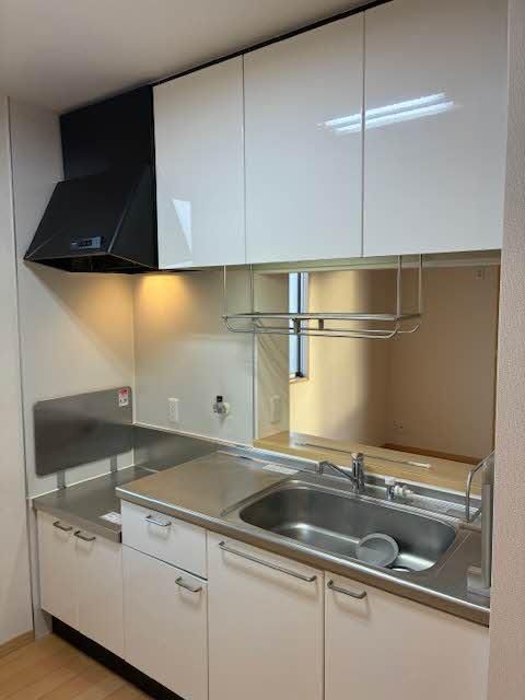 �y�L�b�`���z�@