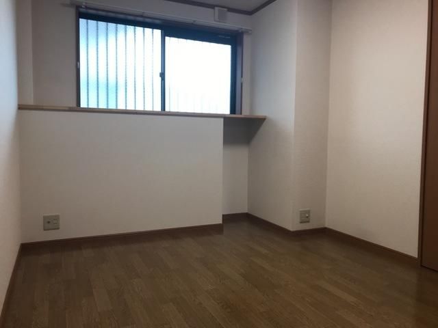 �y�Q���z�@