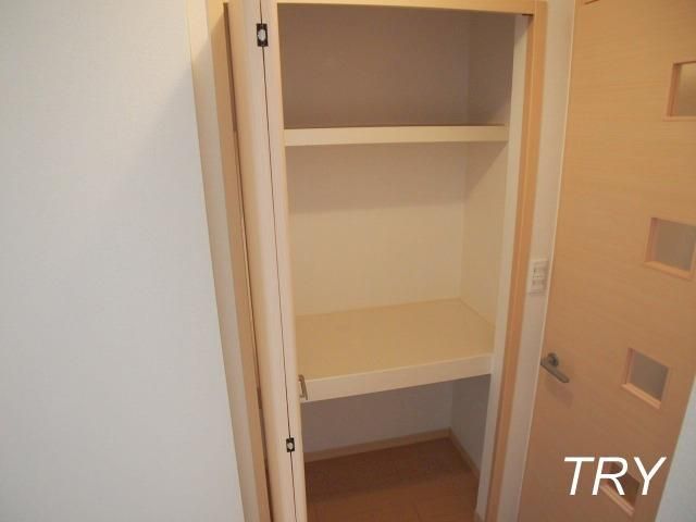 �y���[�z�@