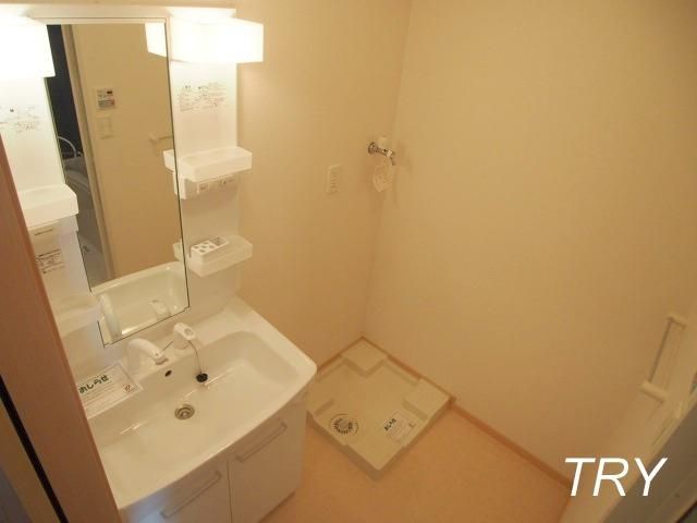 �y���ʏ��z�@