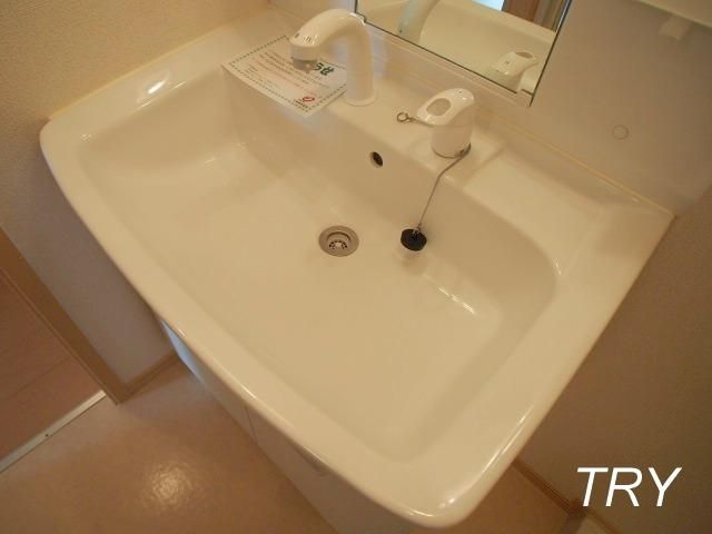 �y���ʏ��z�@