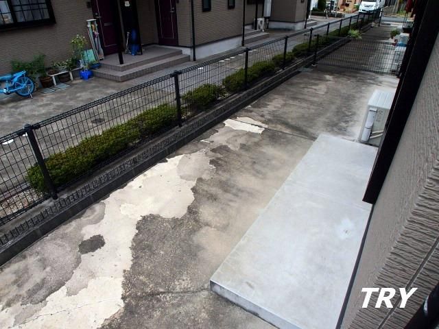 yz@