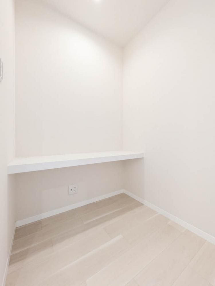 �y���[�z�@