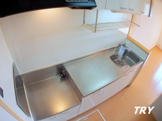 �y�L�b�`���z�@