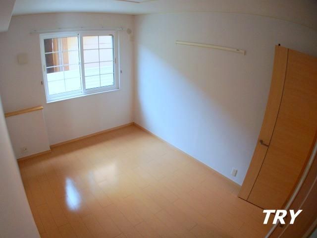 �y�Q���z�@