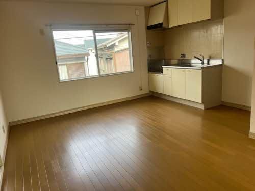 �y���ԁE���r���O�z�@