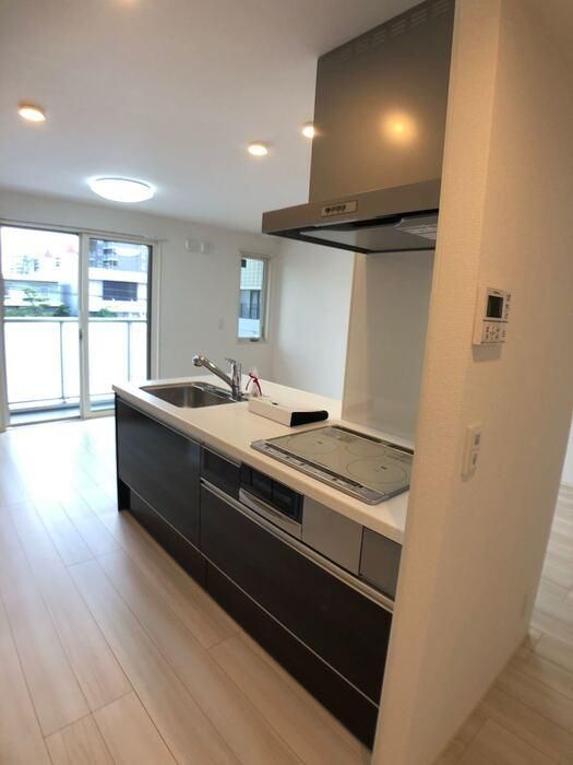 �y�L�b�`���z�@