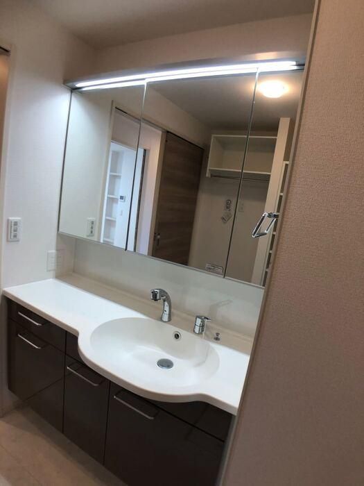 �y���ʏ��z�@