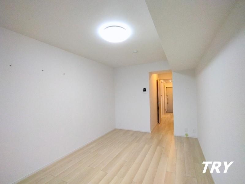 �y�Q���z�@