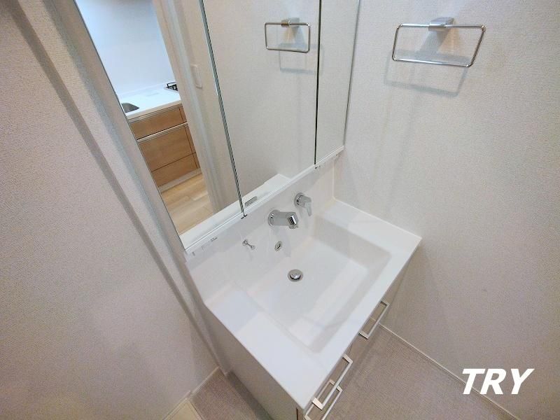 �y���ʏ��z�@