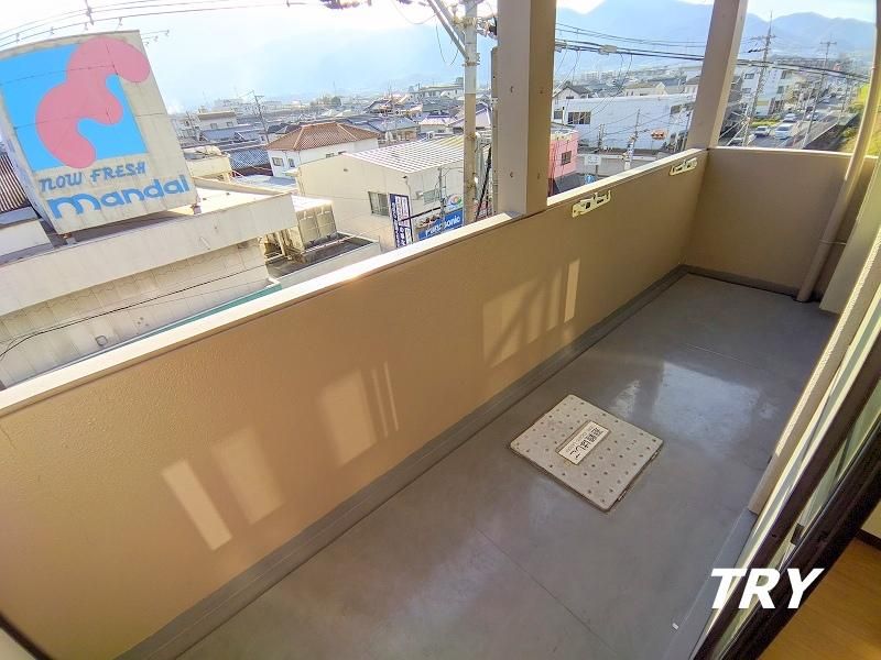 �y�o���R�j�[�z�@