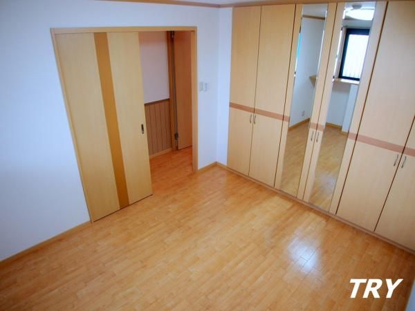 �y�Q���z�@