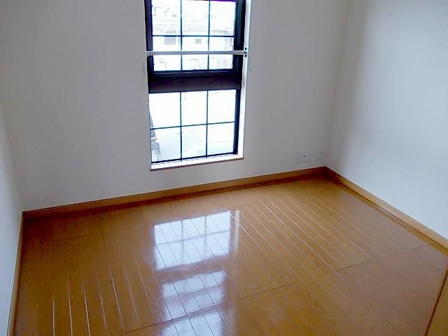 �y�Q���z�@