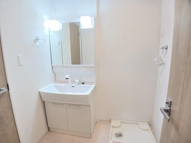 �y���ʏ��z�@