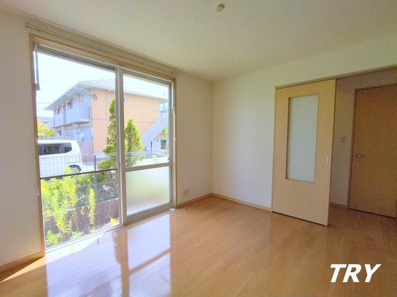 �y�Q���z�@