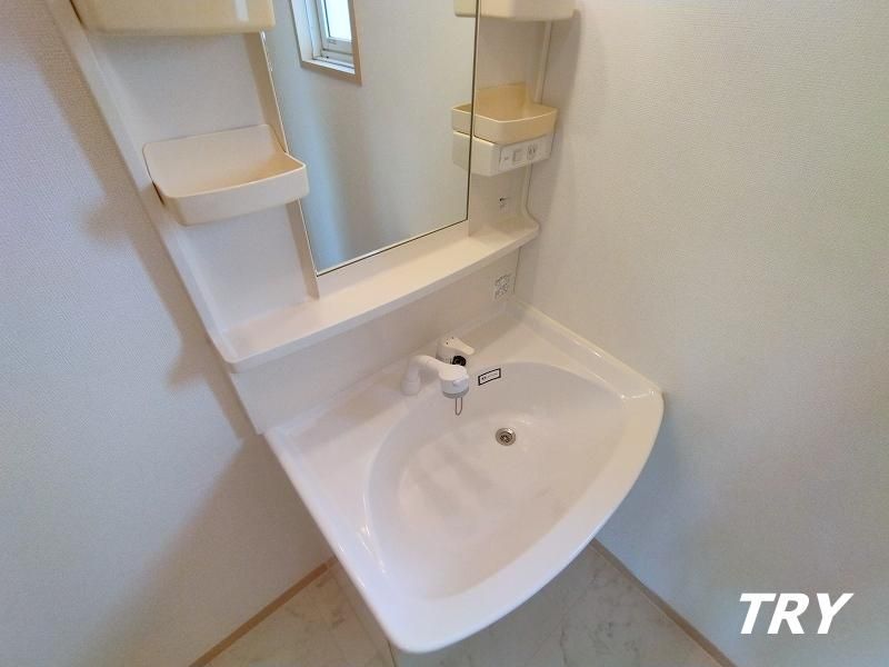 �y���ʏ��z�@