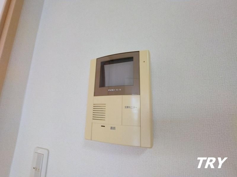 �y���̑��ݔ��z�@