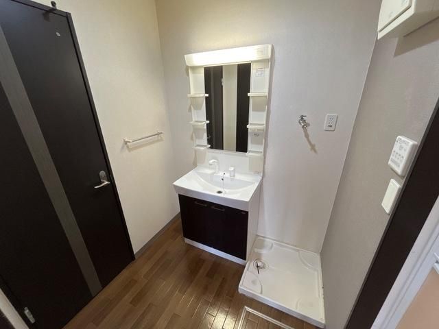 �y���ʏ��z�@