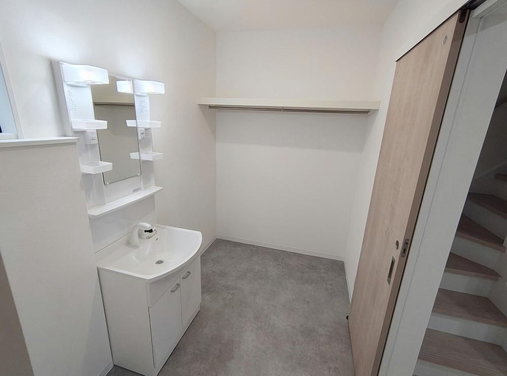 �y���ʏ��z�@