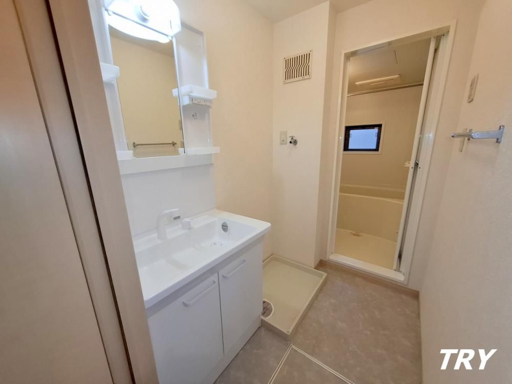 �y���ʏ��z�@