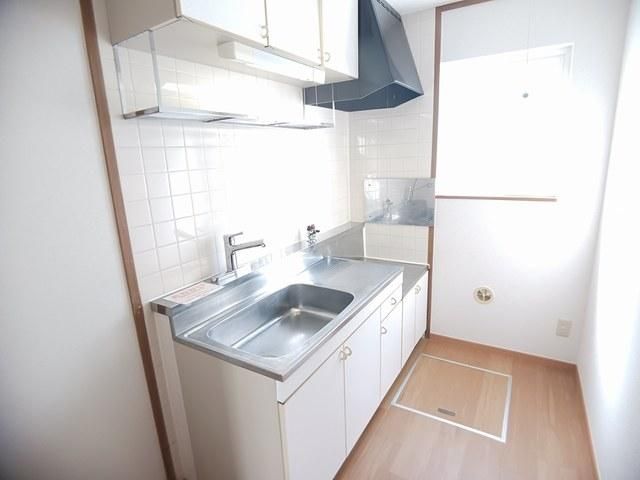 �y�L�b�`���z�@