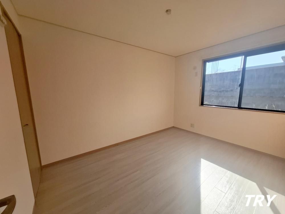 �y�Q���z�@