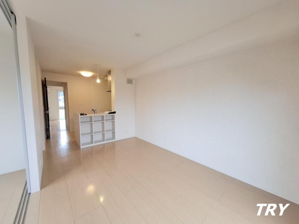 �y���ԁE���r���O�z�@