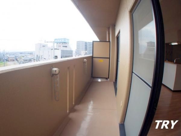 �y�o���R�j�[�z�@