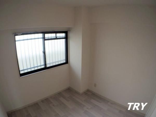 �y�Q���z�@