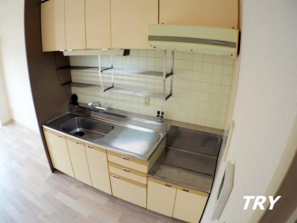 �y�L�b�`���z�@