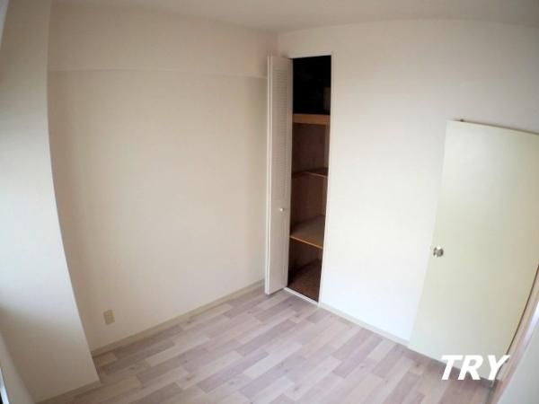 �y�Q���z�@