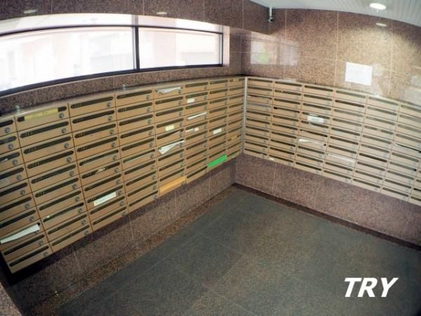 �y���̑��ݔ��z�@