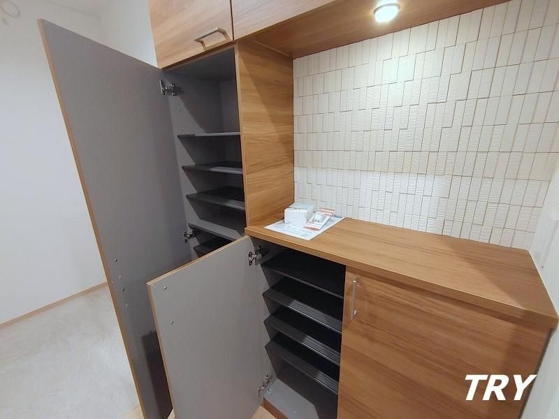 �y���ցz�@