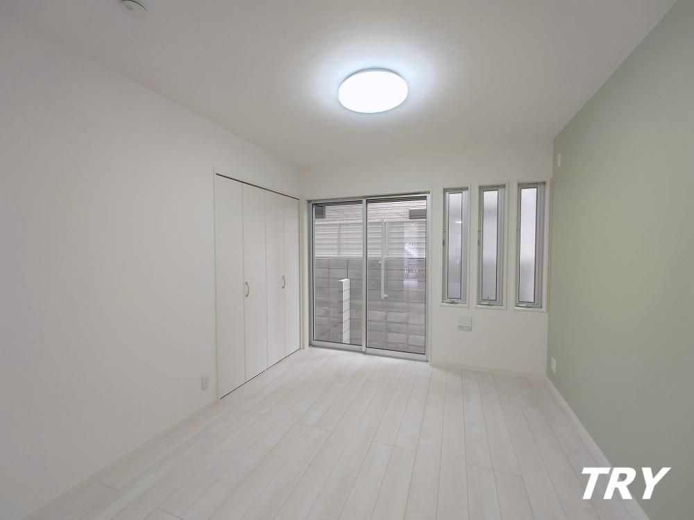 �y�Q���z�@