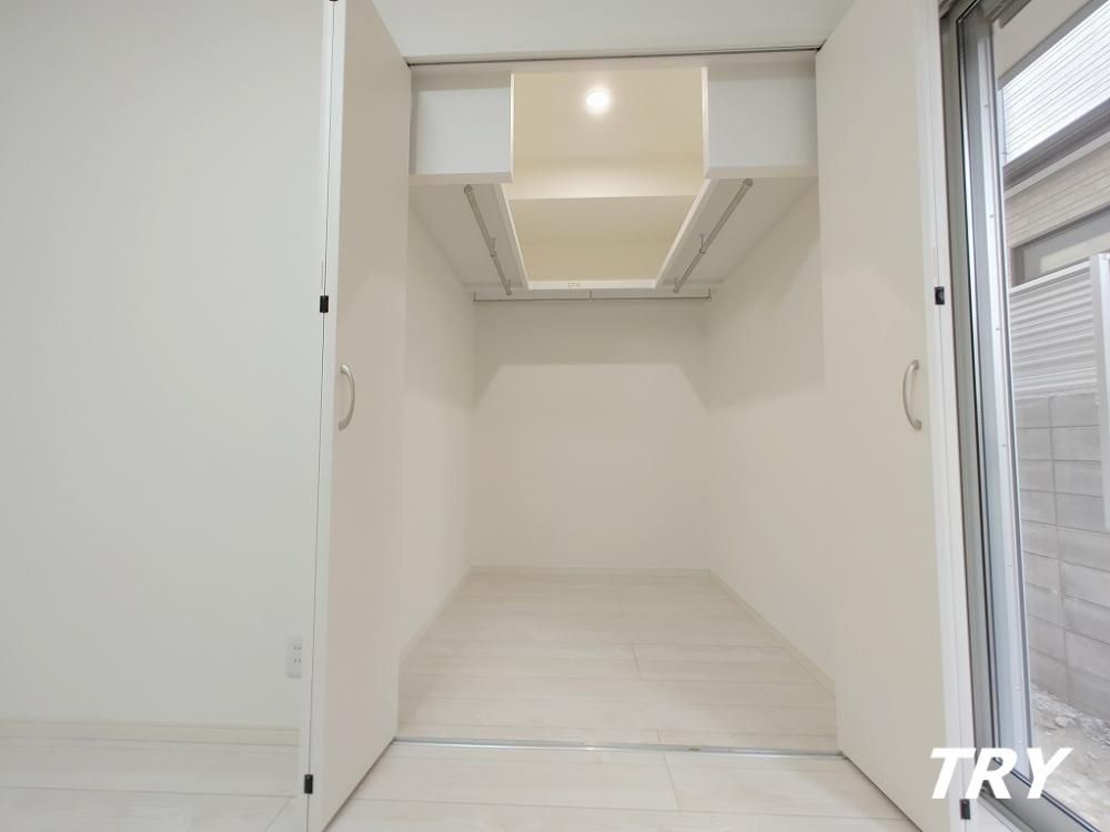 �y���[�z�@