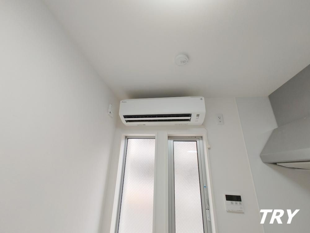 �y���̑��ݔ��z�@