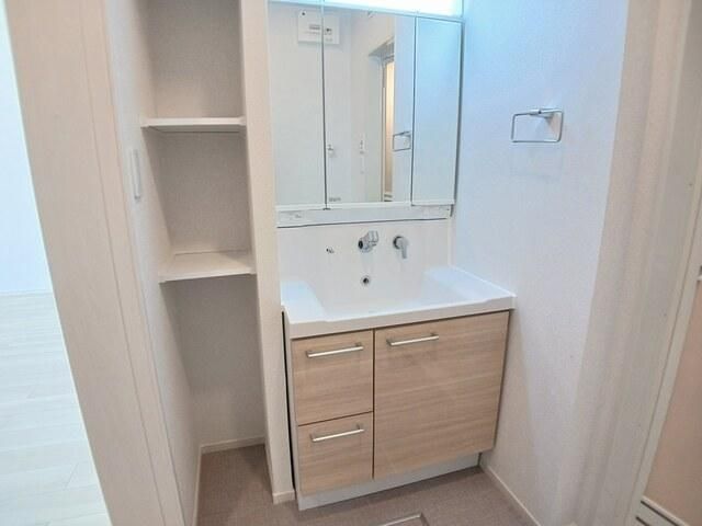 �y���ʏ��z�@