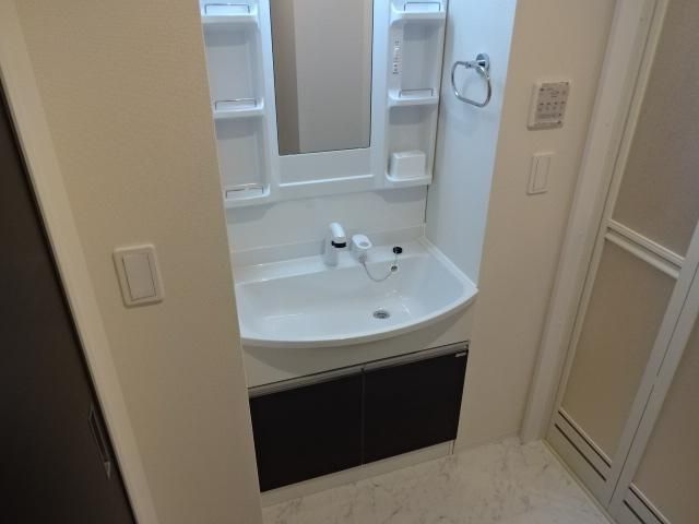 �y���ʏ��z�@