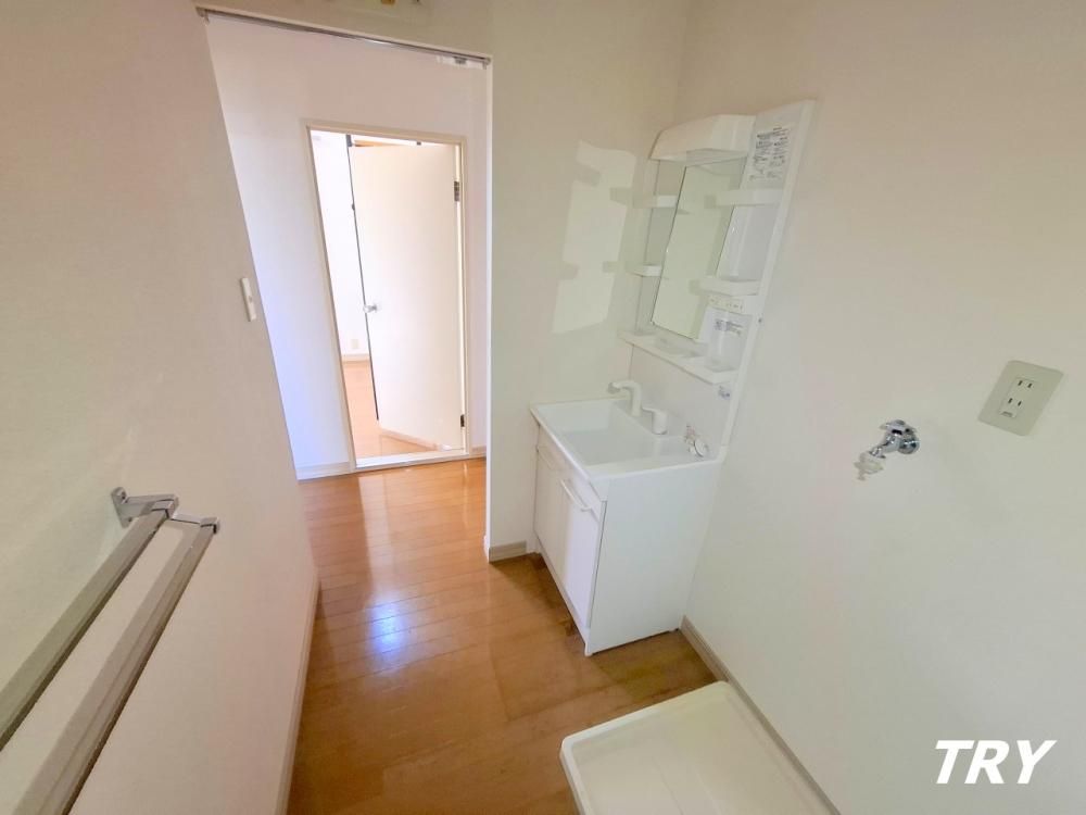 �y���ʏ��z�@