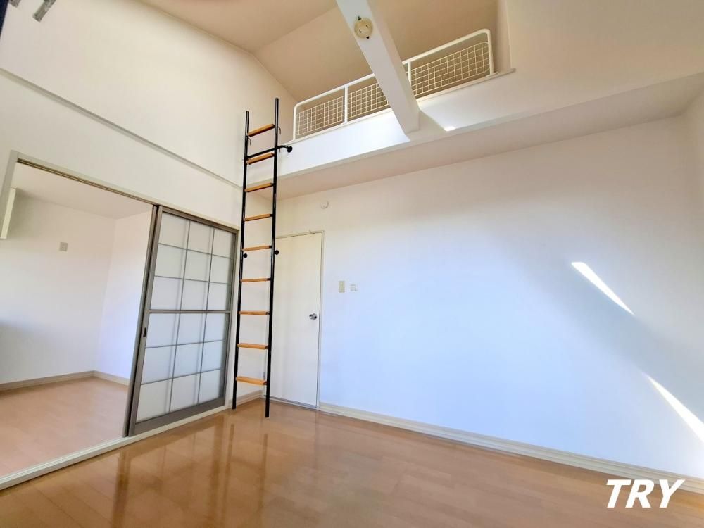 �y���̑������E�X�y�[�X�z�@