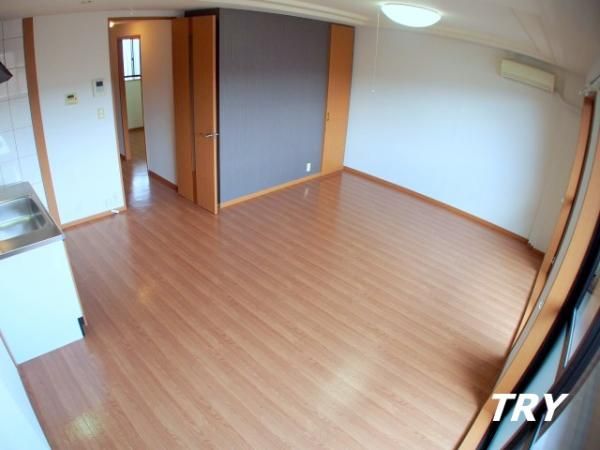 �y�����E���r���O�z�@���r���O�@13.2���@�G�A�R���t
