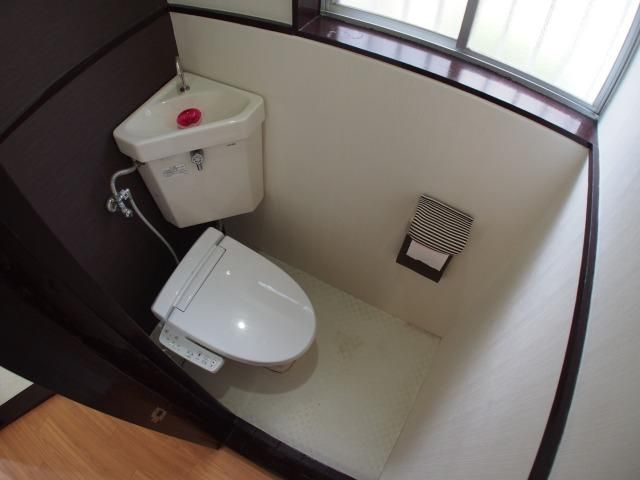 �y�g�C���z�@