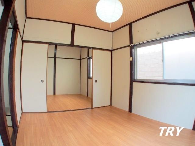 �y�Q���z�@