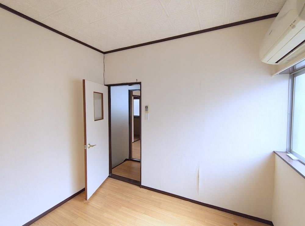 �y���̑������E�X�y�[�X�z�@