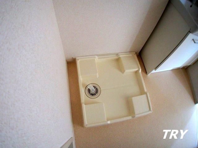 �y���̑��ݔ��z�@