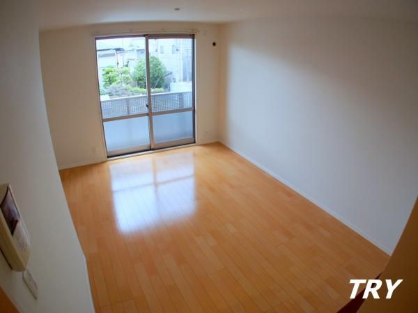 �y�����E���r���O�z�@