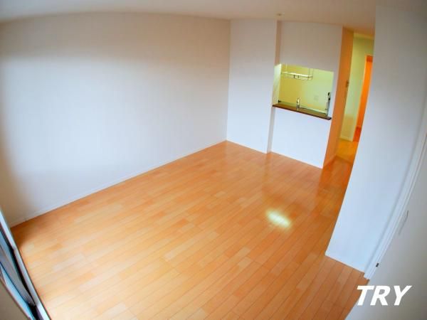 �y�����E���r���O�z�@