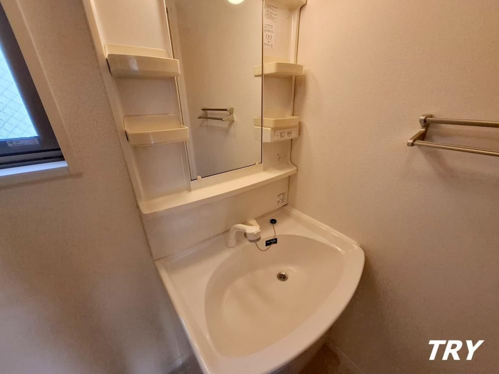 �y���ʏ��z�@