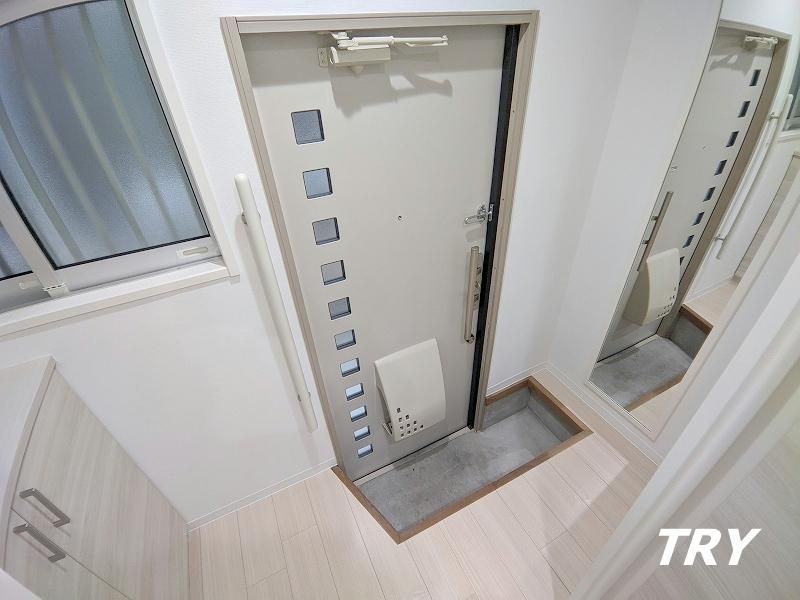 �y���ցz�@